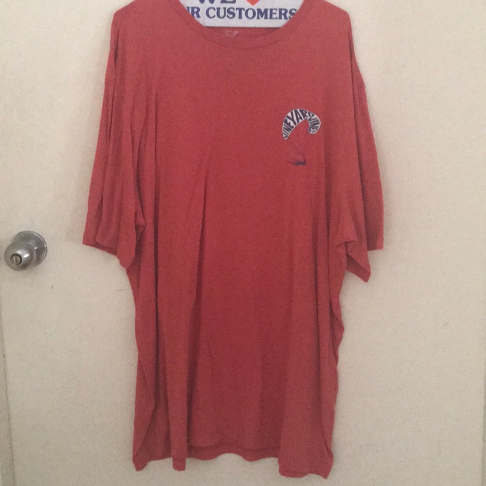 Men’s XL Vineyard Vines T-shirt